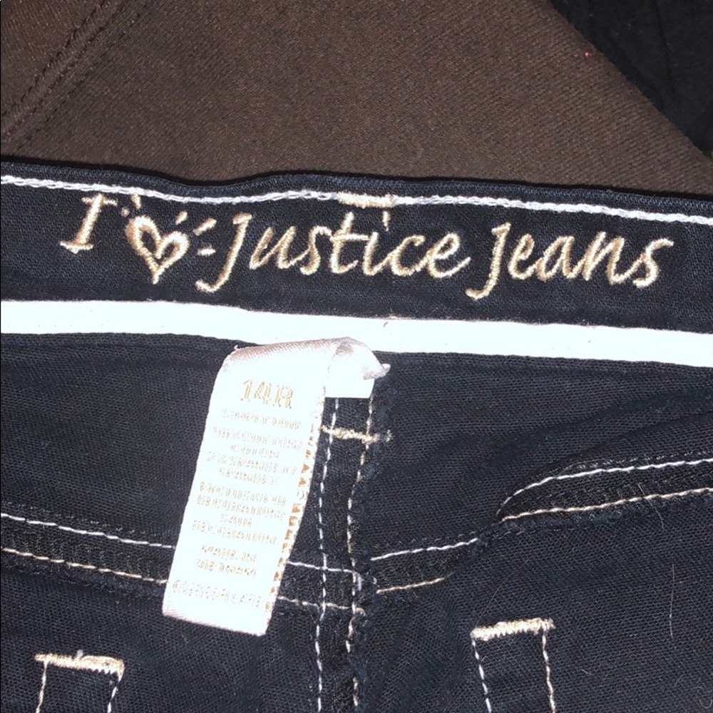 Jeans - Picture 2 of 4